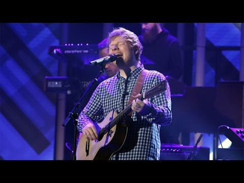 Ed Sheeran Performs 'Castle on the Hill'!