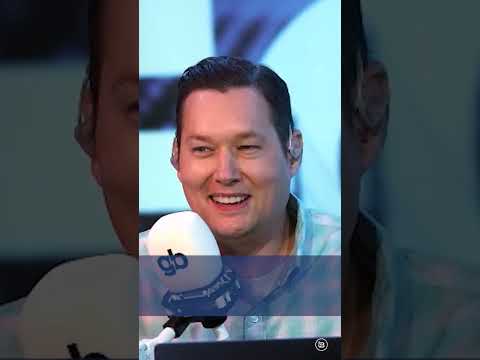 Presidential Candidates as PUPPETS