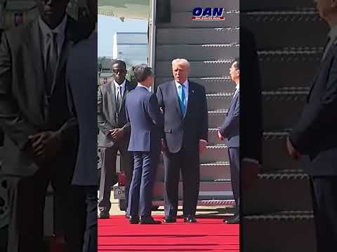 President Trump Arrives at Busan, South Korea.