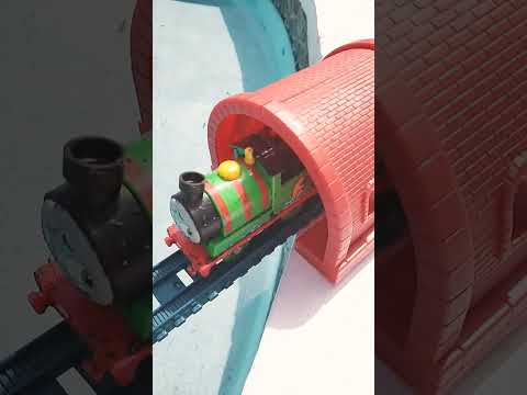 Down The Hill And Round The WOAH (Dirty Dockyard Percy version)