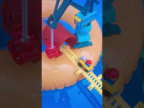 Down The Hill And Round The WOAH (Little Bird People Tow Truck version)