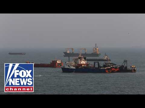 Strait of Hormuz SHOWDOWN: US and Iran claim control…